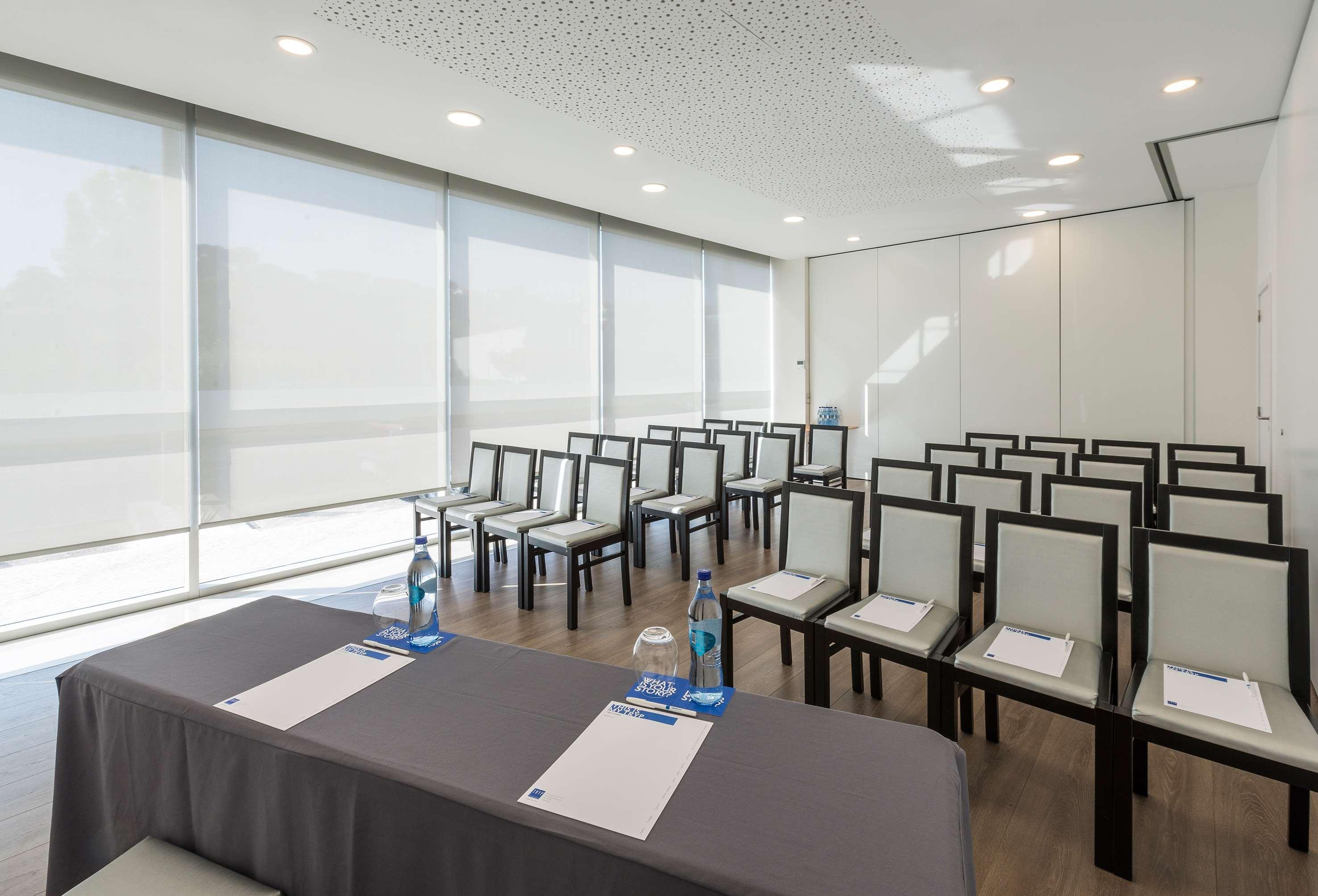 Tryp By Wyndham Leiria Hotell Exteriör bild