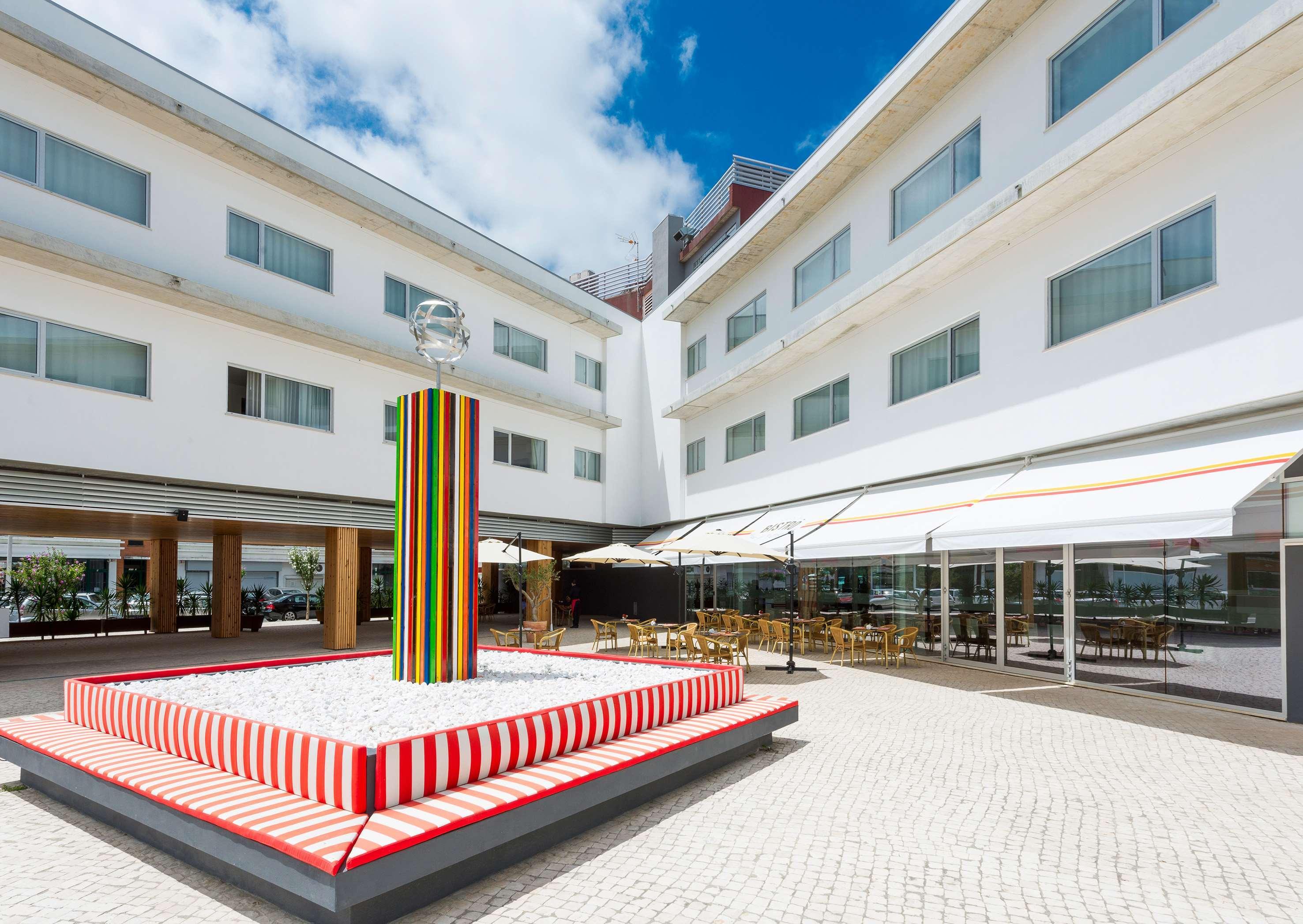 Tryp By Wyndham Leiria Hotell Exteriör bild