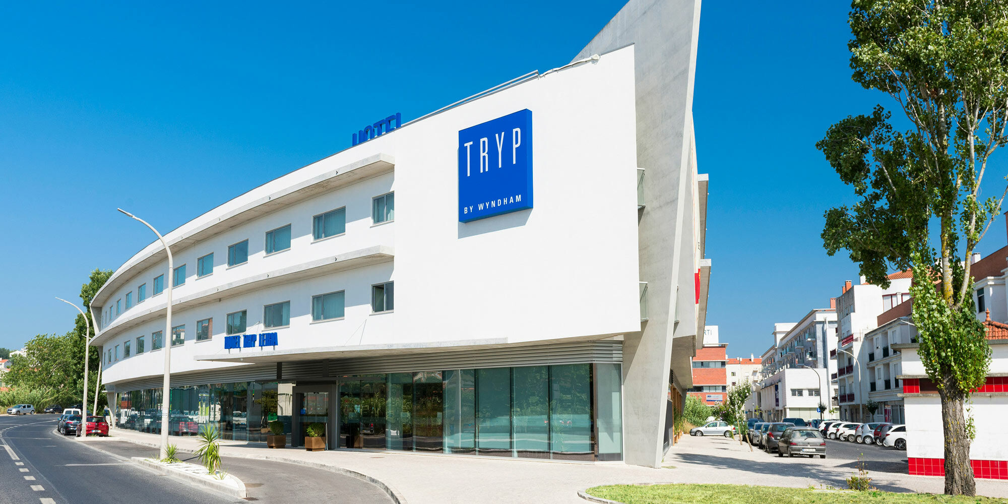 Tryp By Wyndham Leiria Hotell Exteriör bild
